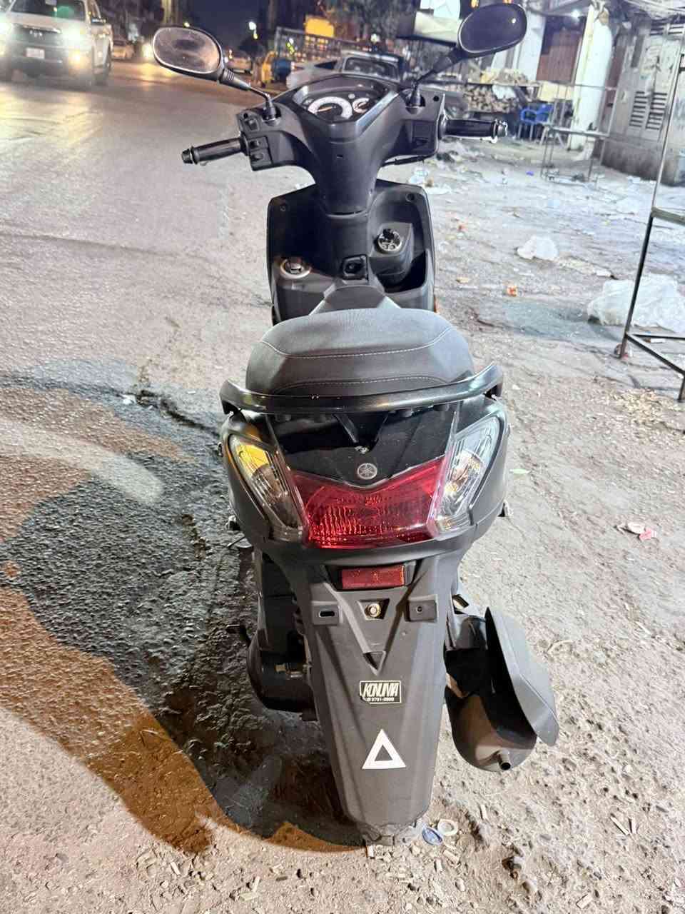 سلام عليكم اكزز حديث للبيع سعر 10 ونص
***********
