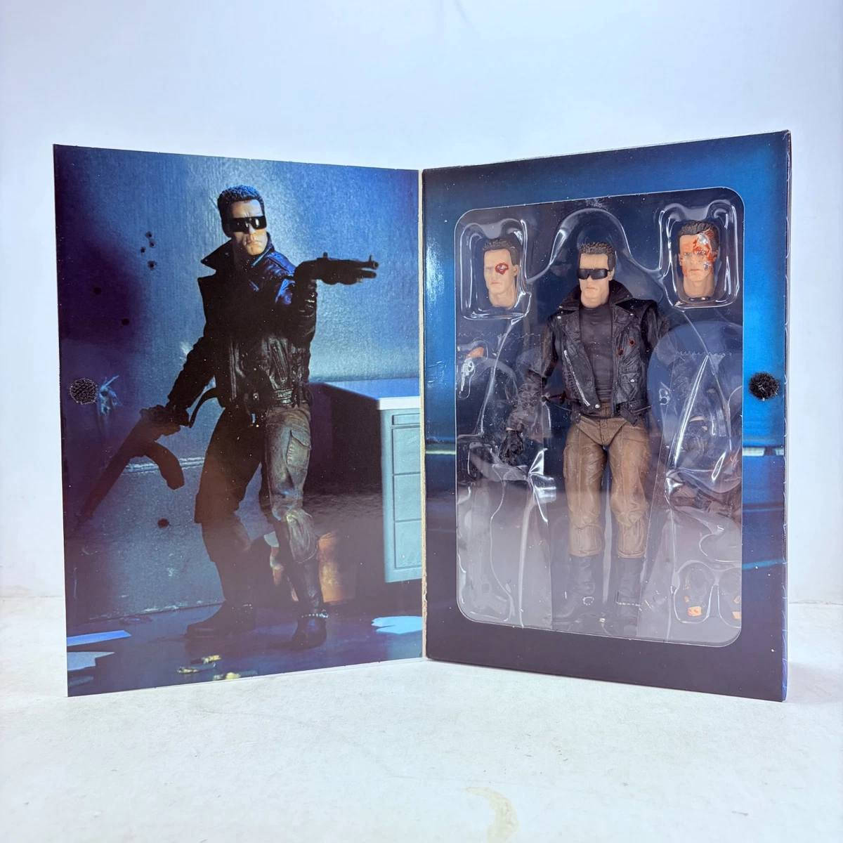 هذه الصورة هي لصندوق مجسم شخصية (Action Figure) من إنتاج شركة NECA، وهو إصدار "Ultimate Police Station Assault T-800" المستوحى من فيلم The Terminator الأصلي الذي صدر عام 1984.
السعر 20الف


**إذا كنت صاحب هذا الإعلان وتريد حذفه لأي سبب، رجاءا أرسل رسالة إلى الدعم الفني**