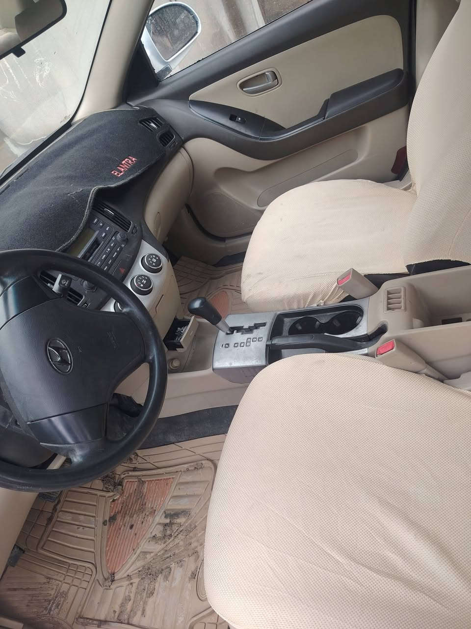 سلام علیكم افانتي 2007 محرك وكیر بشرط كفاله كصه جنطه شغل توب نظیفه السیاره سعرها ٤۷وبي مجال ***********
