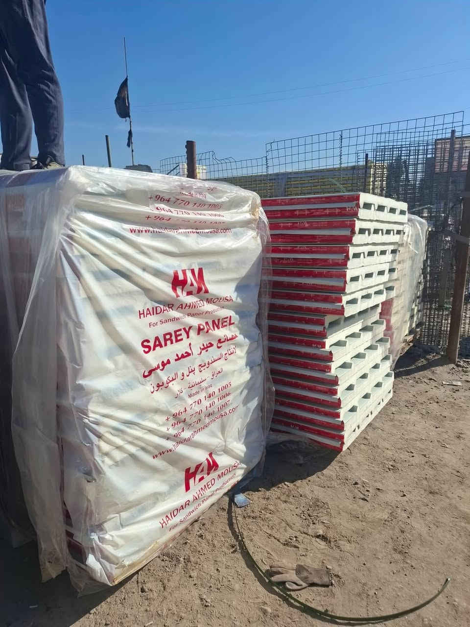 ابيع واشتري كافه انواع الحديد المستعمل واشتري أنواع السندويج ويوجد السنوديج جديد سعار جملة رقمي ***********
