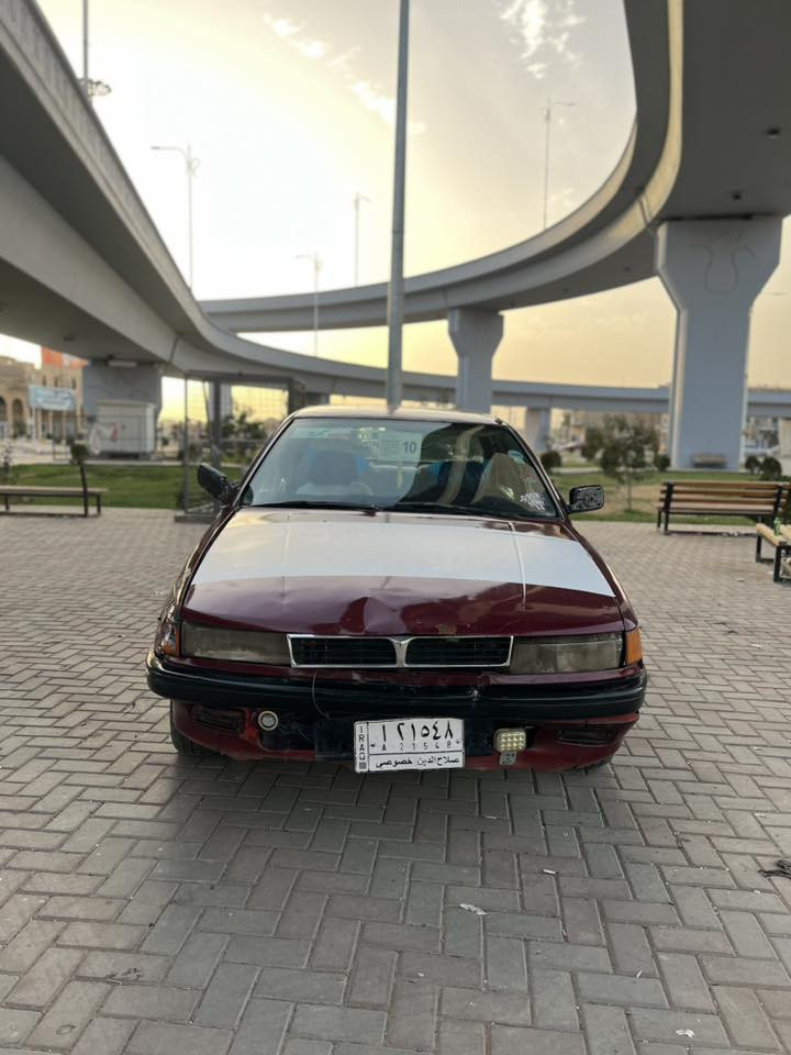 سعر مناسب 25ورقه وبيها مجال !!!
سلام عليكم للبيع لانسر موديل 1994رقم صلاح الدين اللماني 
مشروع وطني سنويه لل28كير عادي كير محرك جدد 
تخم تاير جديد صدر خلفي امامي جديد 
تدفئه شغاله كهربائيات كله شغاله 
25$ورقه وبيها مجال ***********.
