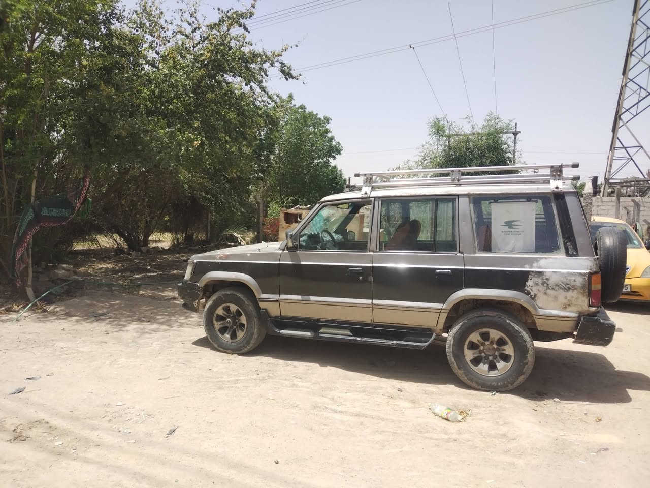 لبيع موديل 93 مكينه وكير ونجي خير من الله سنويه ل ٢٨  مداور ثاني يوم غرفتها نضيفه  كهربائيات شغاله حداديه زينه السعر 23 وبيها مجال ماكو هيج سعر بس اني مستعجل الشراي يتصل *********** مكاني النجف
