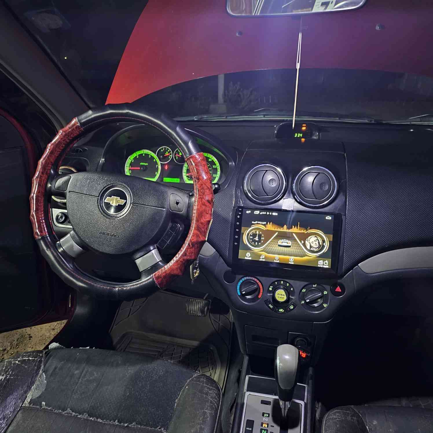 افيو امريكي موديل 2010 رقم بغداد نكليزي بسمي مكينه مسكر 1600
كير اوتاماتيك تخم تايرات نضاف باتري جديد سويج سنتر لك 
شاشه اندريد 4جام كهرباء السياره بيها صفحة اليمنة صبغ  بدون دواخل السعر 55 اوبيها مجال مكاني ديالى للاستفسار ***********
