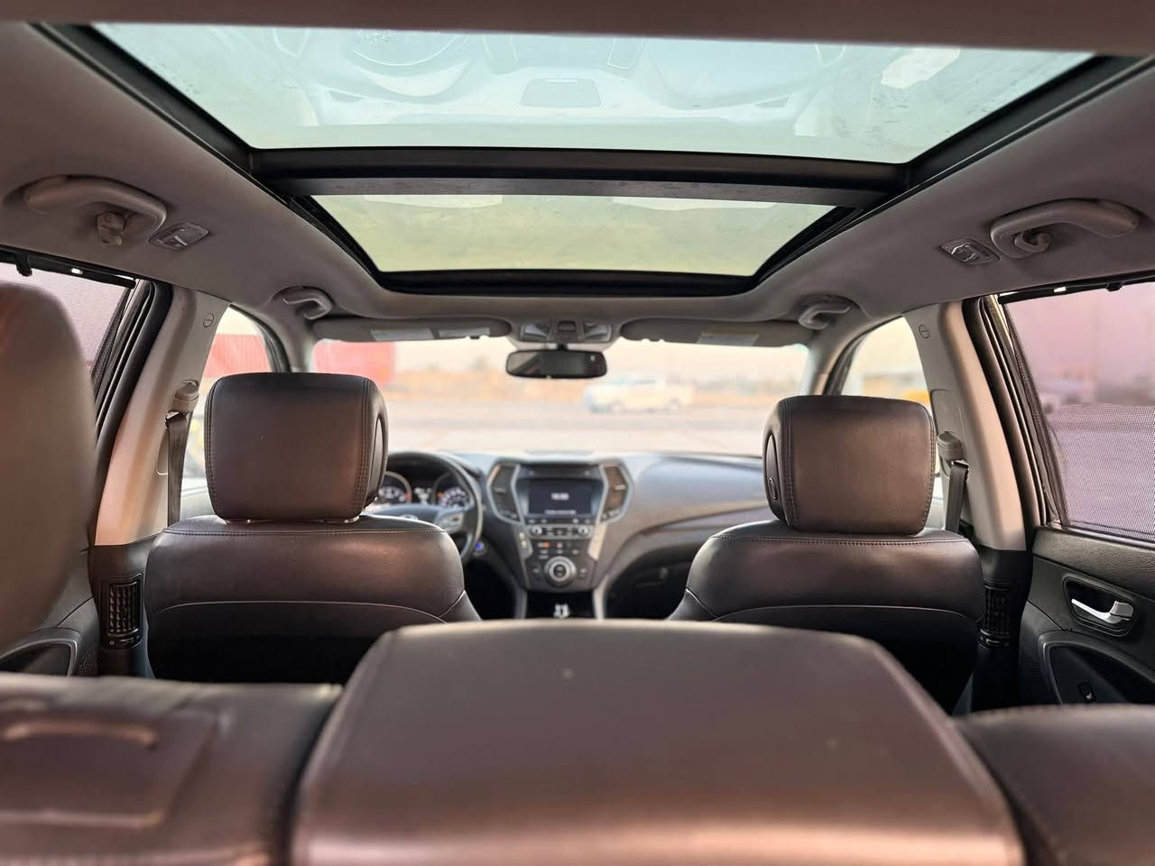 اسلام عليكم امرخصه مدير الكروب 
سنتافي مديل17.فول .مواصفات ..4 سلندر تخم تاير كير محرك كارتون الشراي تحويل مباشر المكان بصره ابو الخصيب السعر 150 $ وبيه مجال قليل للتصال ***********
