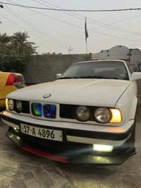 بي ام ٥٢٥ • موديل ٩٠ • رقم مثنى
