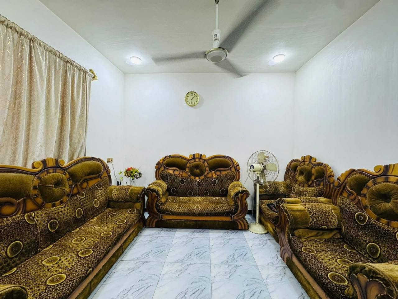 الســــــــــــلام عليكـــــــــم

المعرفة السعر / يرجى مراسلة الصفحه 

دار طابو زراعي للبيع المساحه ١٠٠م يحتوي على ٢ نوم وصاله وكليدور ومطبخ وصحيات عدد ٣ مع خدمات ماء مجاري كهرباء والشارع امبلط حله نادر الثانيه خلف مول أهل الخير 2 قريب جدآ عالشارع الخدمي

مكتــــــــــــب بسمــــــــــــــــايه للعقـــــــــــ 🏫 ـــــــار

حله نادر الثانيه مقابل مول أهل الخير 2

خـــــــــــــــاص أو الاتصـــــــــــــــــ ☎️ ـــــــــــال

0️⃣7️⃣7️⃣1️⃣8️⃣6️⃣8️⃣3️⃣0️⃣8️⃣0️⃣
محمـــــــــد قاســــــــــم

0️⃣7️⃣8️⃣2️⃣7️⃣9️⃣4️⃣8️⃣5️⃣2️⃣9️⃣
علـــــــــــي قاســــــــــم

0️⃣7️⃣6️⃣0️⃣1️⃣1️⃣8️⃣9️⃣7️⃣6️⃣8️⃣
المكتــــــــــــب


**إذا كنت صاحب هذا الإعلان وتريد حذفه لأي سبب، رجاءا أرسل رسالة إلى الدعم الفني**