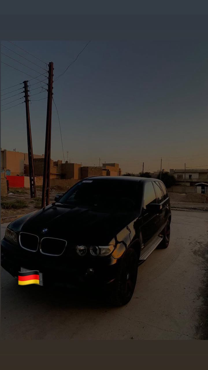 سلام عليكم 
X5 2005
محرك 30 ديزل  
كير ومحرك شرط
طخم جديد
رقم كركوك بسمي هزه جديده 
سنويه 2029
مراوس ابحديث شعندك نزل
*********** بي وتساب
