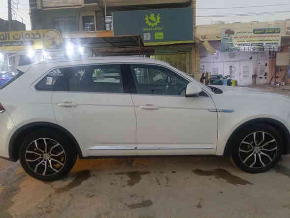 سلام عليكم دومي للبيع موديل 19 رقم بغداد الدولي بسمي تحويل ثاني يوم هزة جديدة مكفولة  من الصبغ والضربة ويوجد سونار كير ومحرك وصدر كلش نضيف تخم تأير وباتري وتيربوجديد وإدامة على النوزل والبلاكات وفيت بم ومجاول ومواصفات المعروفة الدومي مكاني بغداد الكرخ والاستفسار الاتصال على الرقم ***********والسعر105وبيها مجال
