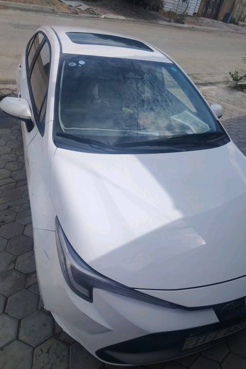 
شنو موديل السيارة والسنة؟: 
٢٠٢٥
كم ماشية السيارة بالكيلومترات؟: 
٢٨
وين موقع السيارة بالتحديد؟: 
بغداد 
هل توجد مواصفات إضافية أو ميزات خاصة في السيارة؟: 
هايبرد