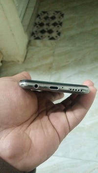 هواوي واي 7 • ١٢٨ جيجا • ٨ رام