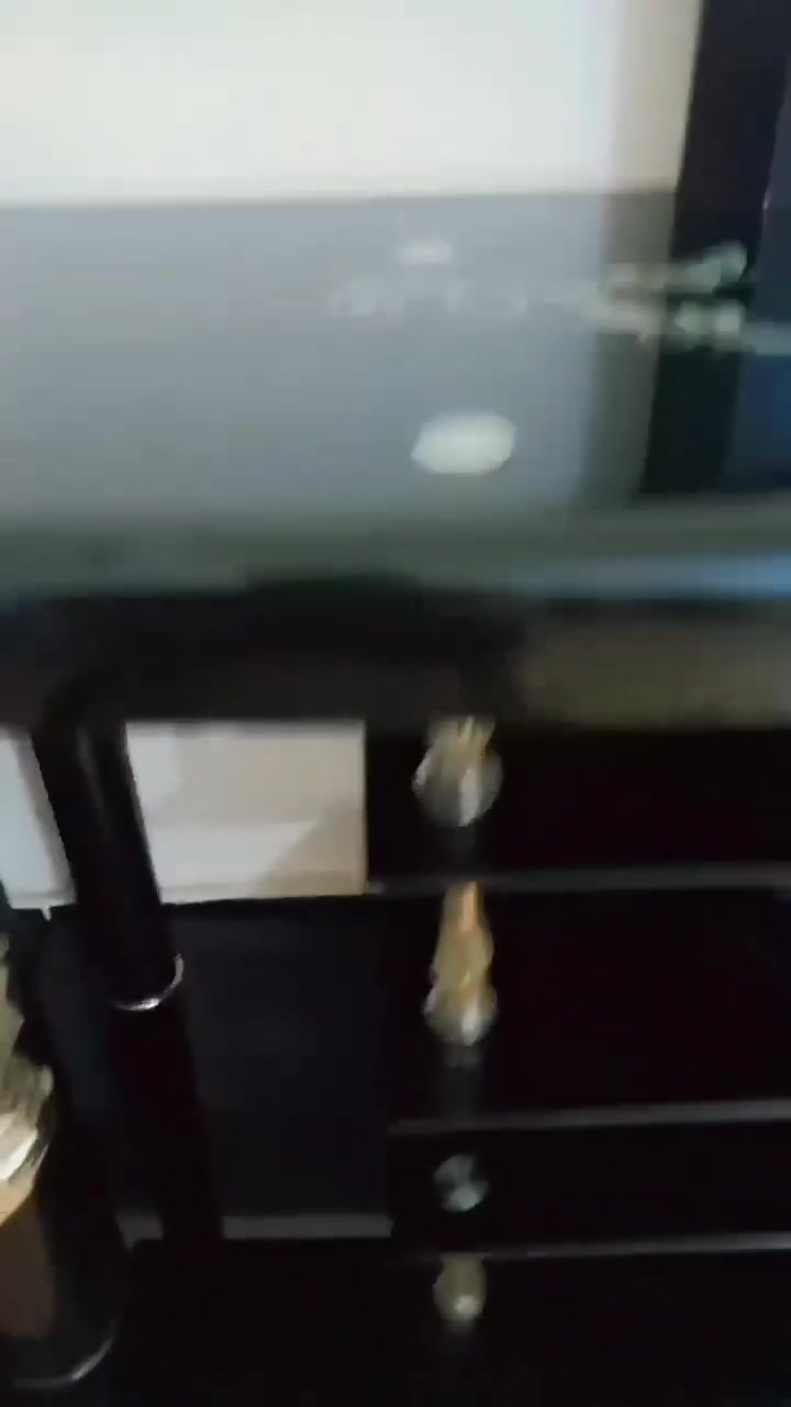 ميز تلفزون نضيف مابي اي ضرر السعر ٤٠ /بغداد


**إذا كنت صاحب هذا الإعلان وتريد حذفه لأي سبب، رجاءا أرسل رسالة إلى الدعم الفني**