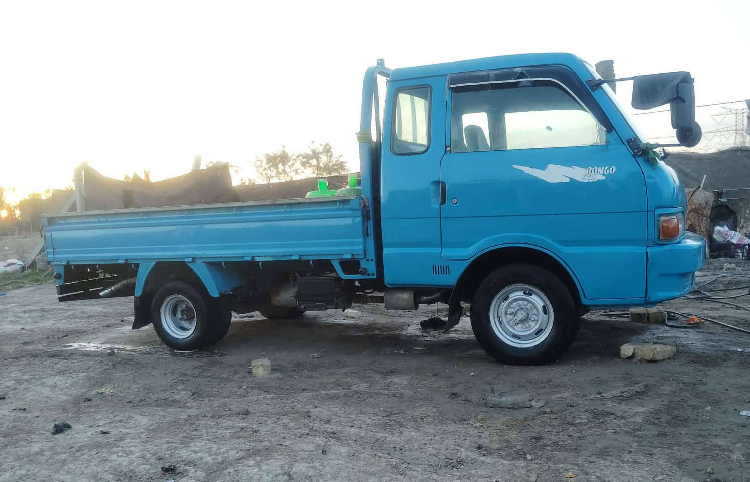 سلام عليك كيه 95سياره خير من الله كير مكينه  شاصي مكفول رقم انكليزي بسمي
تخم تاير جديد سياره مناقصه شيي مكاني بابل سعر 68مكلف بنشر رقم صاحب السياره ‏‪0781 362 2034‬‏
