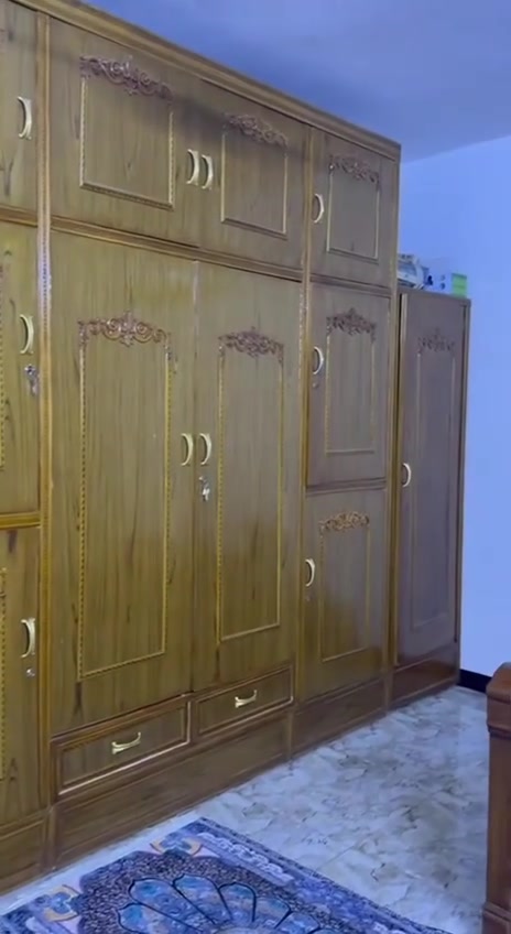 السلام عليكم غرفه تسكام للبيع اخت الجديده مستعجله ع بيعته مليون ونص وبيه مجال اتصال ع صاحب الفرفه***********
