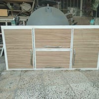 ملحق متر ونص • قابل تفاوض • بوفيه