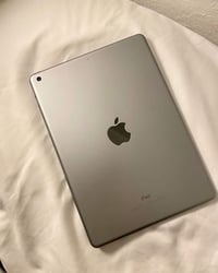 آيباد ٩ • ٦٤ • كفاله عامه