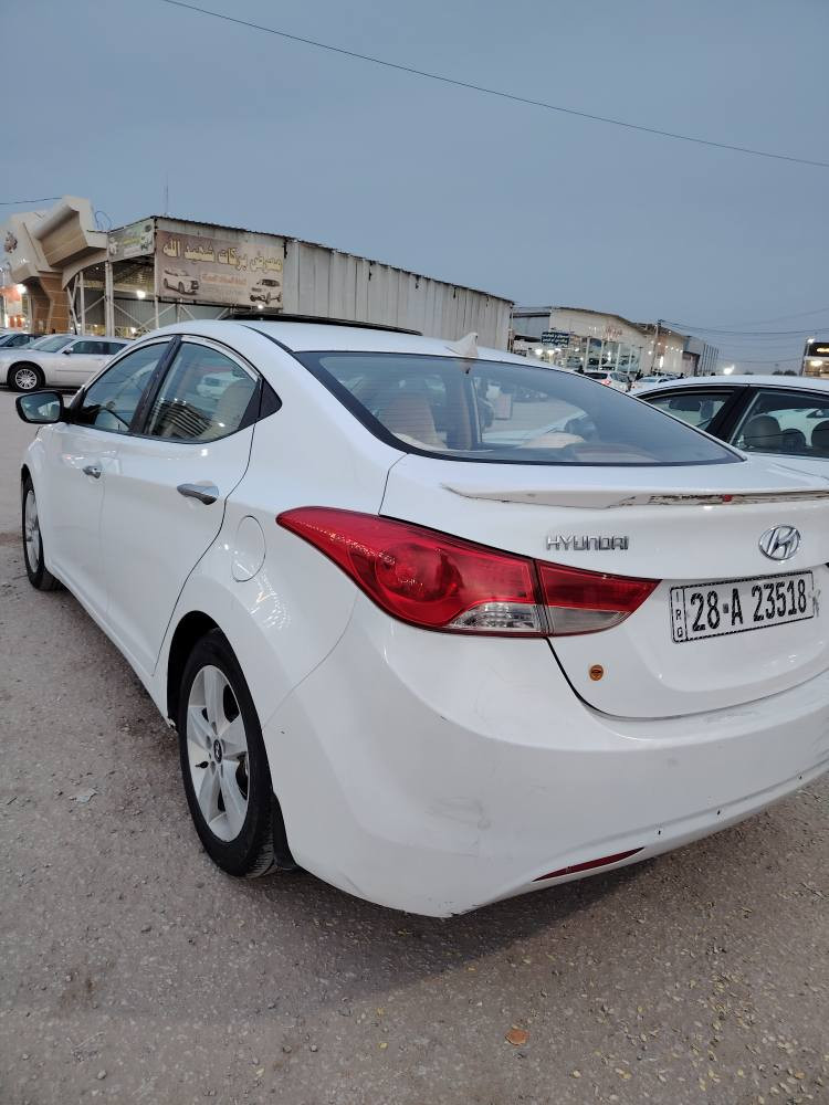 السلام عليكم النترا 2014 رقم نجف انكليزي فول فتحه تحكم ستيرن  مكينه كير مشروطات حداديه حلوه تبريد شغال  بيه ٣ قطع باب الصدر نصه صبغ والبنيد مرخا براغيه وجاملغ الأمامي جهت السايق بي صبغ والباقي مكفول مكانه نجف ناحيه العباسيه *********** السعر 110 النجف, العراق
