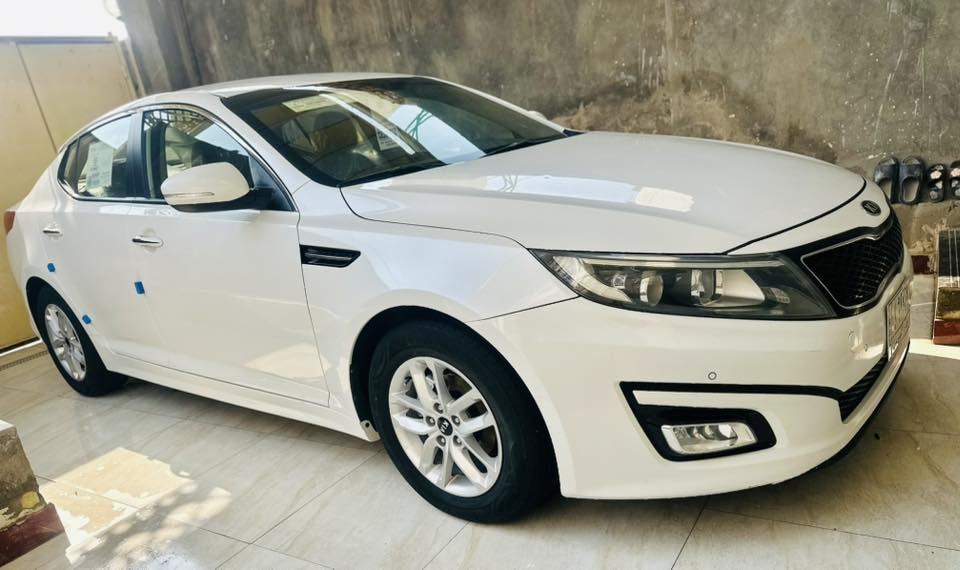 كيا اوبتما خليجي 2014 ماشيه 71 الف السياره جديده بيه بارد قليل محرك 2400 دوش رقم ذي قار تحويل
مكان السياره بالشطره
السعر 162 
للاستفسار
***********
