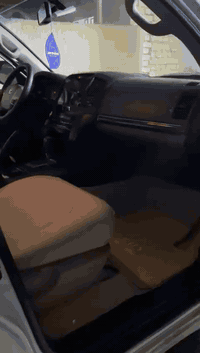 لاندكروزر ٢٠١٠ ماشيه ٢١٤ جديده فقط جاملغ خلفي بيها السعر ٣٠٠
رقم الهاتف ***********
