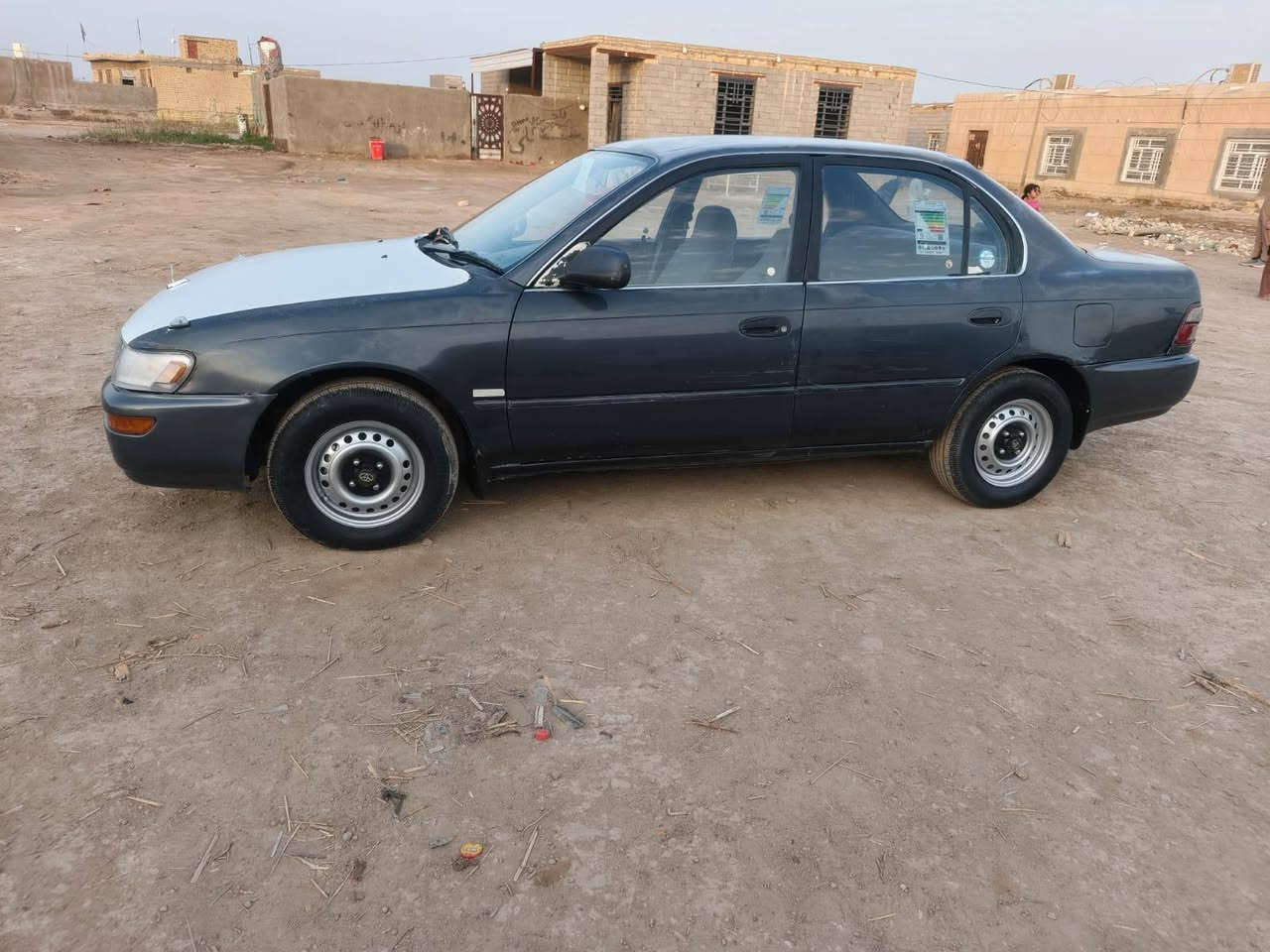 سلام عليكم رمضان كريم
للبيع كورلا موديل 1994 سياره كفاله عامه 

مكينه وكير حاويه سياره جديدا جدا رقم بغداد تحول مباشر  وحداديه سياره انتيكيا دواخل كارتون كوهبايات كله علا وضع شركه تايرات جددا سياره كفاله من كلشي 

مكان ذي قار ***********
