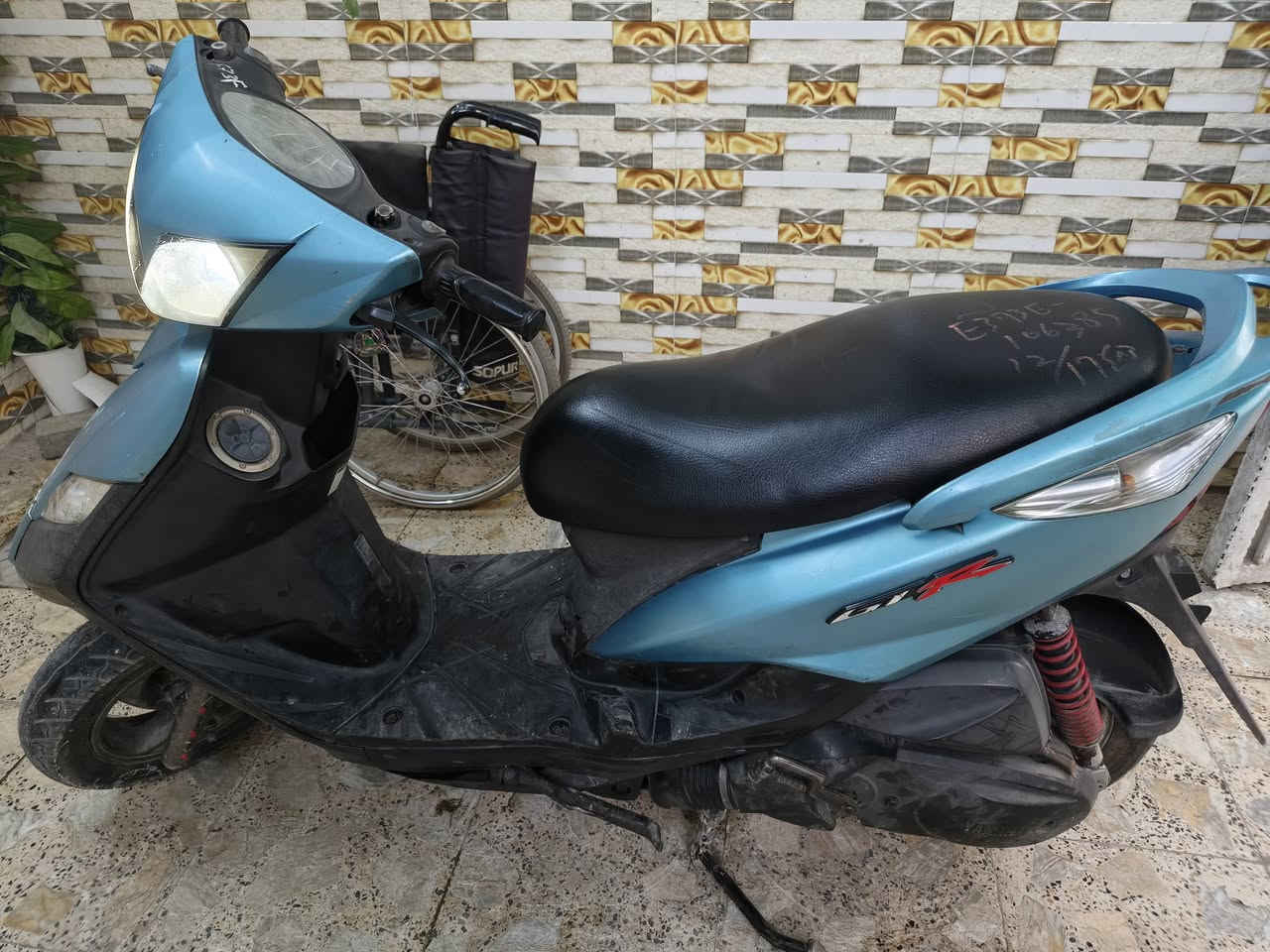 سلام عليكم دراجه ماكس ثعلب للبيع 700 وبيه مجال ***********
