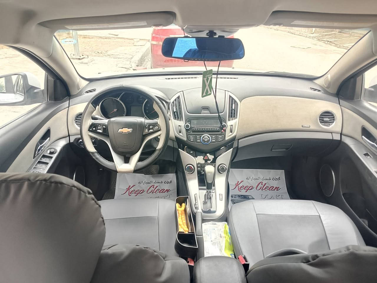 سلام عليكم كروز 2017مكينه 1800بيها 4قطع صبغ بدون داوخل ابيعلك حزام مكان حي الجهاد سعر 82وبيها مجال بسيط ***********
***********
