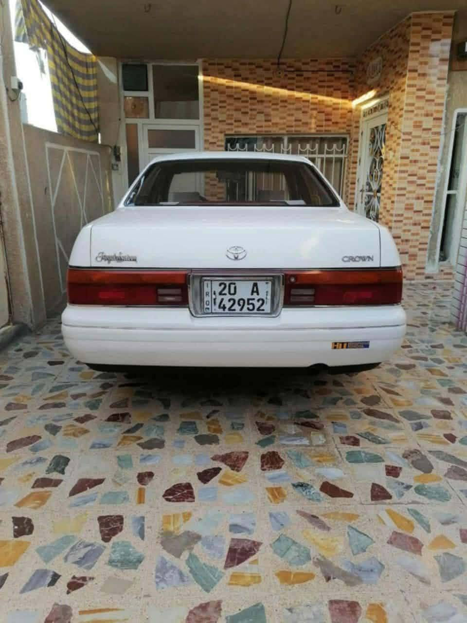 سلام عليكم بطه للبيع موديل 93 رقم انكليزي بسمي تحويل ثاني يوم مكفوله كفاله عامه من صيغ ولكص ونقل تبريد ثلج سياره فول فصل محرك كير اكسل مكفولات تخم تاير كهربائية فول رقم ديالئ مكاني بغداد النهروان مكلف بل نشر سعر 65 وبيه مجال ***********
