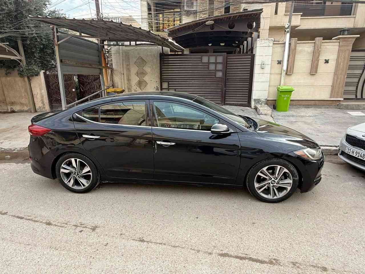 سلام عليكم
النترا 2017 لمتد فول 1/1 عدى لفتحه محرك 2000دوش
بصمه بك لايت لد شاشه كبيره وباقي لمواصفات معروفه 
رقم سليمانيه باسمي كير محرك مكفول تخم تاير جديد دوشمه جديد 
السعر122
***********
