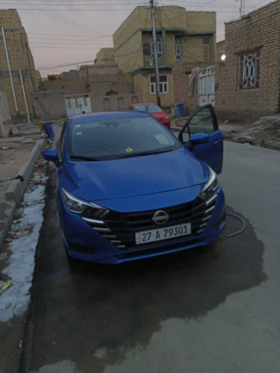 السلام عليكم نيسان فيرساSV  2024 محرك 1.6وارد امريكي حادثه بنيد و جاملغ وموجود صوره بل منشور ماشيه 28الف رادارات تحكمات توقف ذاتي  رادارت  بل مري فول من عدا الفتحه سياره جديده كلش ومامتعبه
وبيه ملاحضات بسيطه 
وسوناره موجود 
معوقين وكاله شوكت ماتريد 
السعر 137وبي مجال 
***********واتس واتصال موجود
مكاني ناصريه شارع 30
