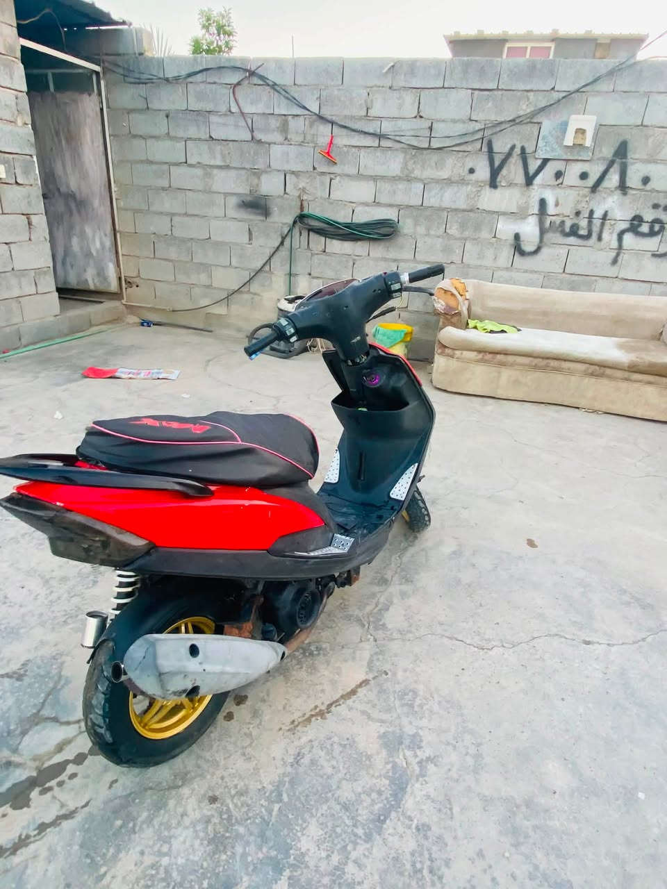 السلام عليكم
دراجه ماكس للبيع بسعر جدا مناسب 
دراجه مثل ما موضحه بل صور نقصه كهربائيات 
سعر 275 وبيه مجال قليل 
***********
