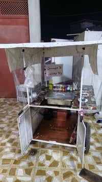 عربانة نظيف باب رزق للبيع السعر 225بي مجال تفاصيل اتصل 07518580849