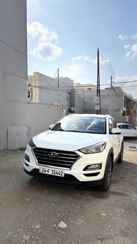 سياره توسان 2020 كلين للبيع خليجي ، مواصفات فول عادي   بك لايت لد   كش...