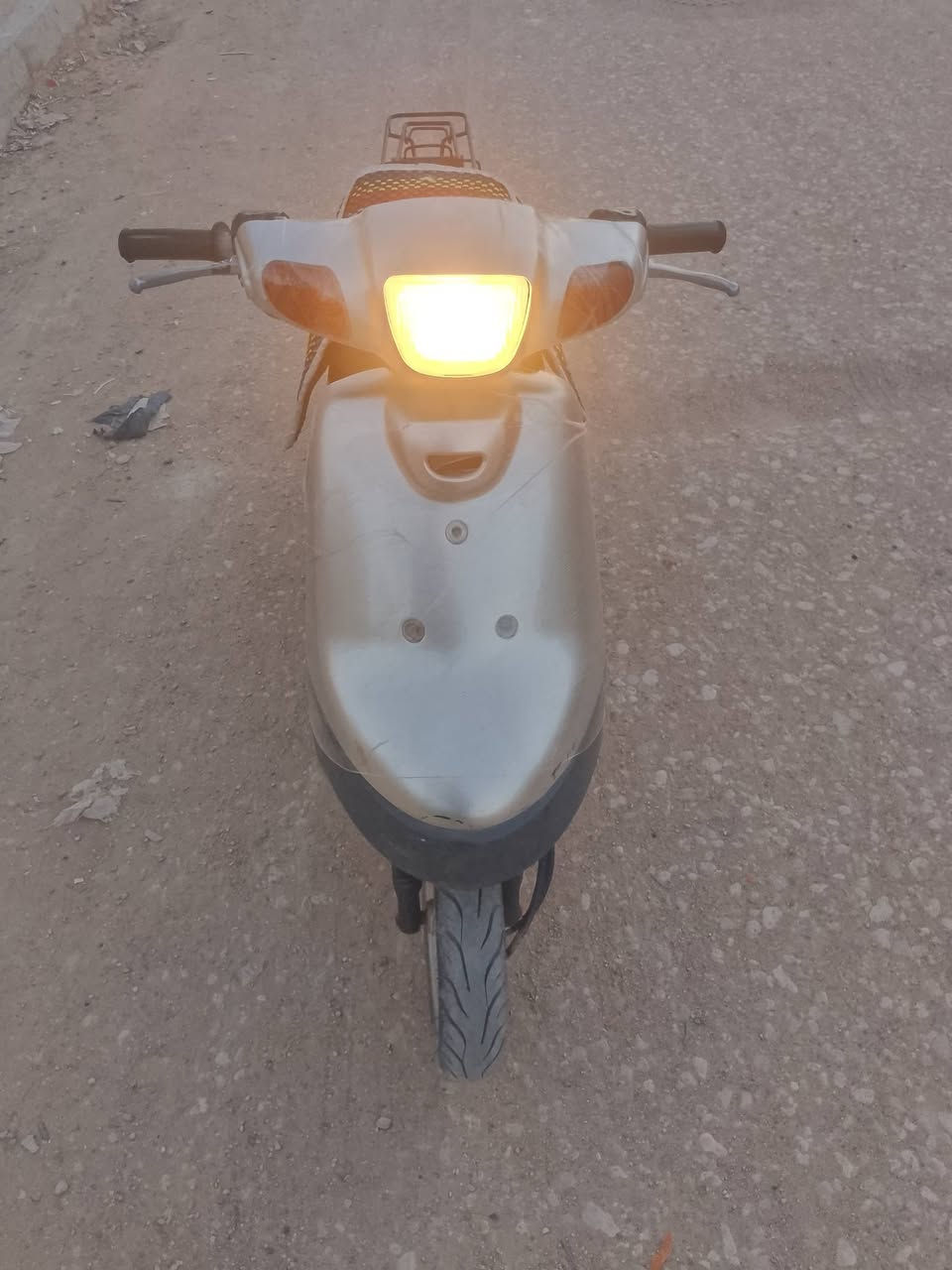 دراجة بطة 2003 مكينة حلوة السعر 250 كهربائيات شغالة سلف وهندر نقص باتري مكاني كربلاء رقم تليفوني ***********

