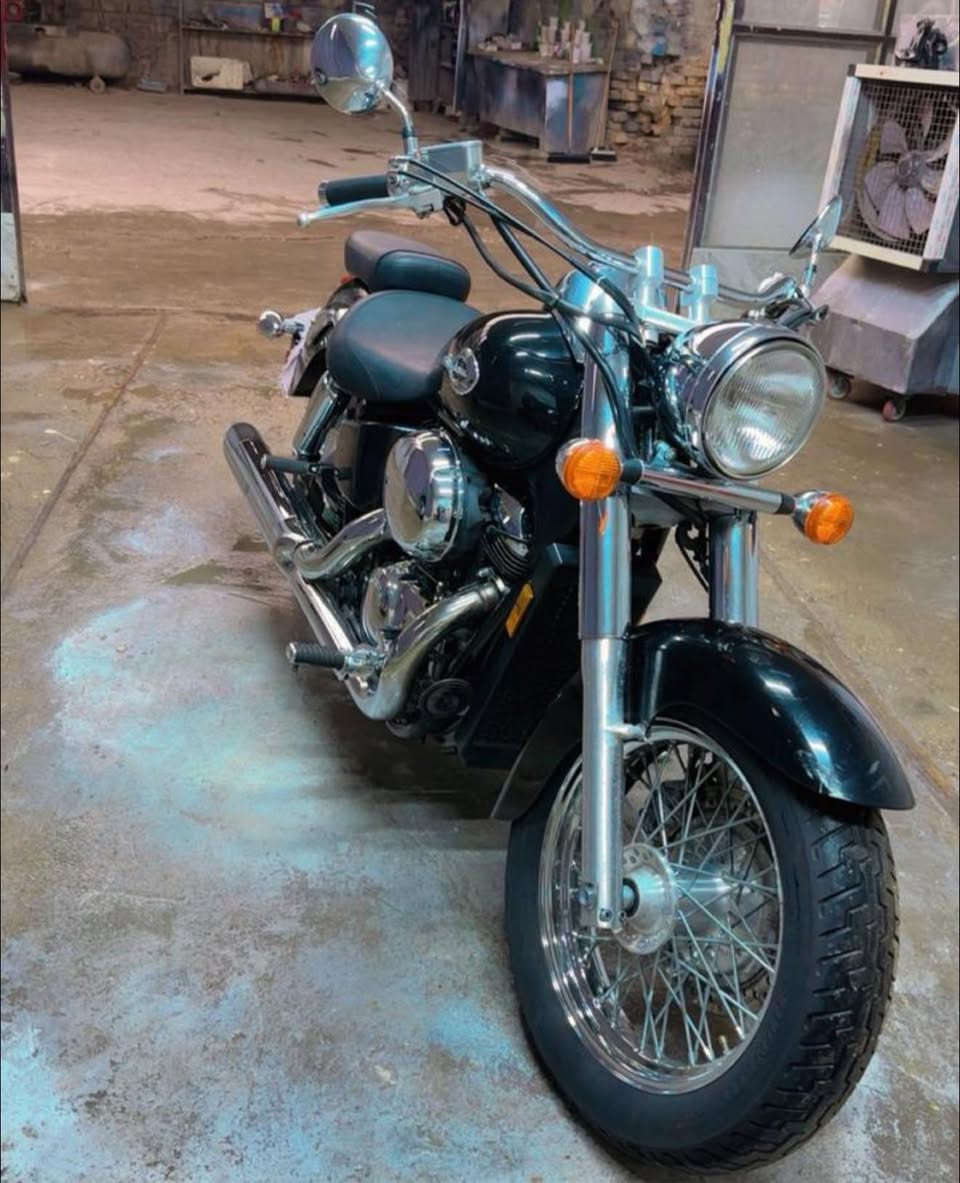 هوندا شادو 750 للبيع فقط
ماشيه 12 الف. 

دخول جديد.  

بدون اي نقص. بدون حادث 

مكفوله. . 

بغداد العلاوي 

‭0787 153 6944‬
