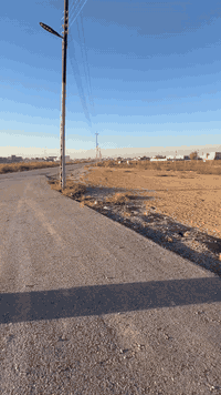 #سلام__عليكم #عرض__خاص محمد الدوري للأستثمار والتطوير العقاري  يوجد لدينا مساحه 100 متر واجه 5 نزال 20  جنس ارض طابو زراعي سند 25 بسعر جدا مناسب فقط 25 مليون وقابل لتفاوض شي بسيط  في منطقه الدوره هور رجب في منتجع امواج البحر خدمات متكامله من ماء 💧 كهرباء ⚡️ تبليط للاستفسار على رقم ***********
