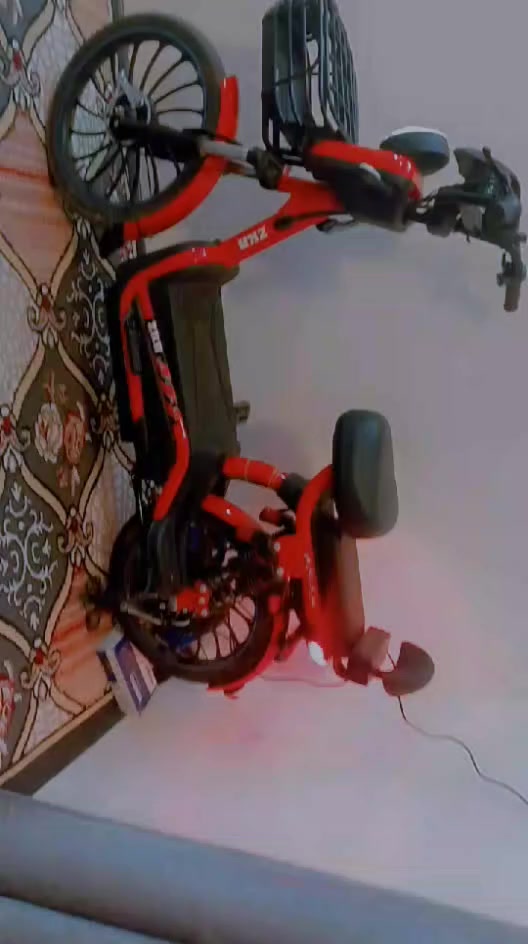 دراجة شحن للبيع فول مواصفات وكلش نضيفه ستخدامهاا شهر واحد بس نقصهاا بطاريات ***********
