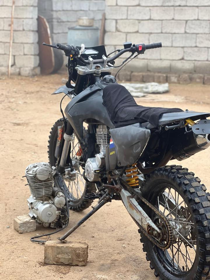 غفاز للبيع موديل ٢٢مبدل محرك***********
