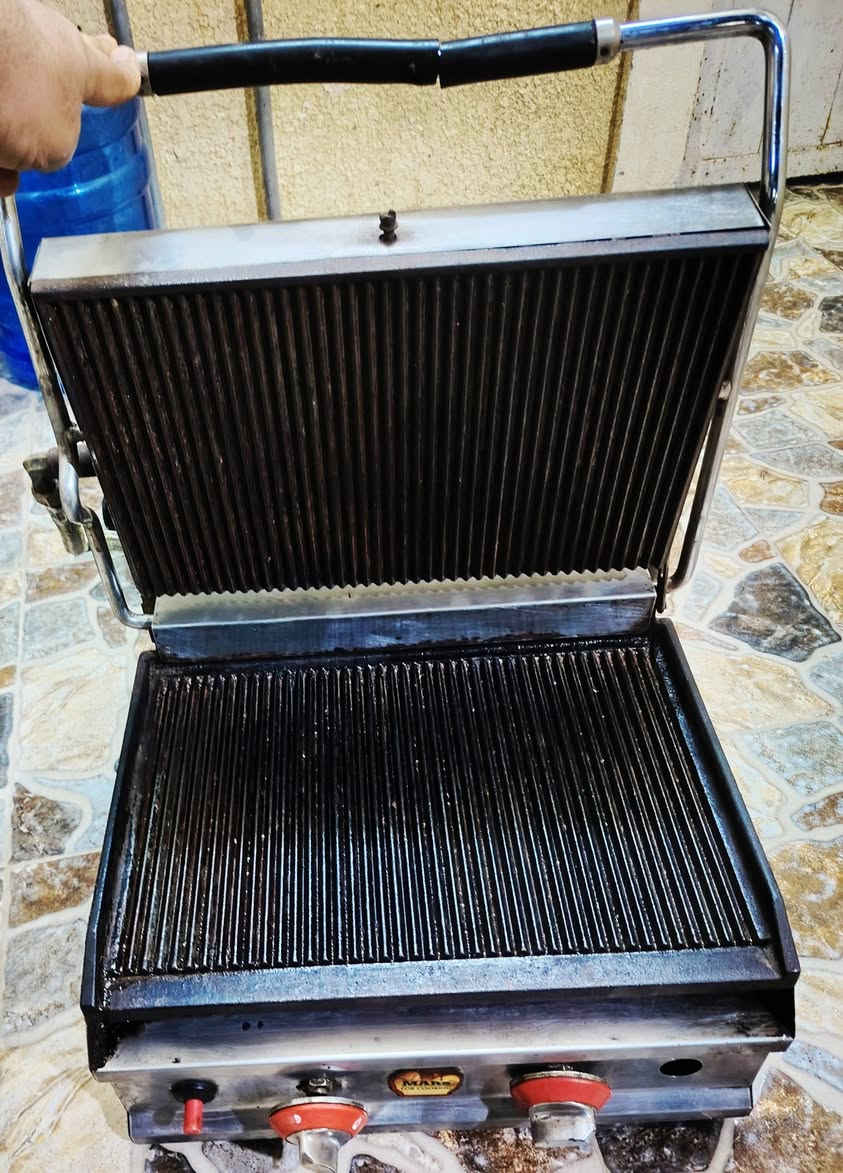 للبيع جهاز صاج بـالـه الاصلي. 
للاستفسار اتصال ***********
