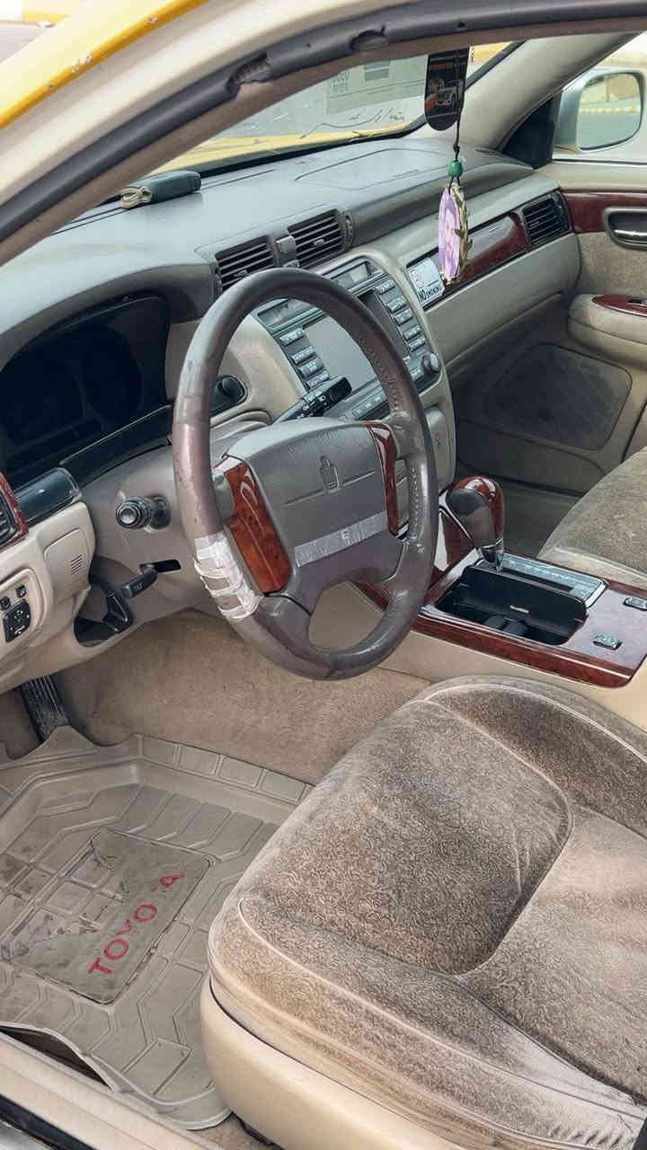 السلام عليكم ملكة للبيع موديل 2003محرك ديفور الصغير حداديه جيده كهربائيات كلها شغاله بيها كصة قماره فقط وبيها دحجات قليله ماواصله للداخل مشموله بقرار 48 وعليها غرامات 3ورقات تنزل من سعرها سنويه صاقطه من سنة 2023 السعر 70وبيها مجال مكاني واسط قضاء الصويره ***********
