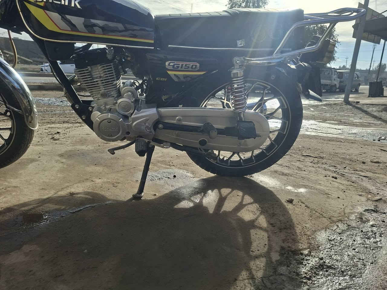 سلام عليكم دراجه للبيع موديل 2024 مكفوله كفاله عامه أوراق منفيس بصمات كله موجوده  ***********
