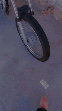 السلام عليكم للبيع شاصي 20 و تعمير 24


**إذا كنت صاحب هذا الإعلان وتريد حذفه لأي سبب، رجاءا أرسل رسالة إلى الدعم الفني**