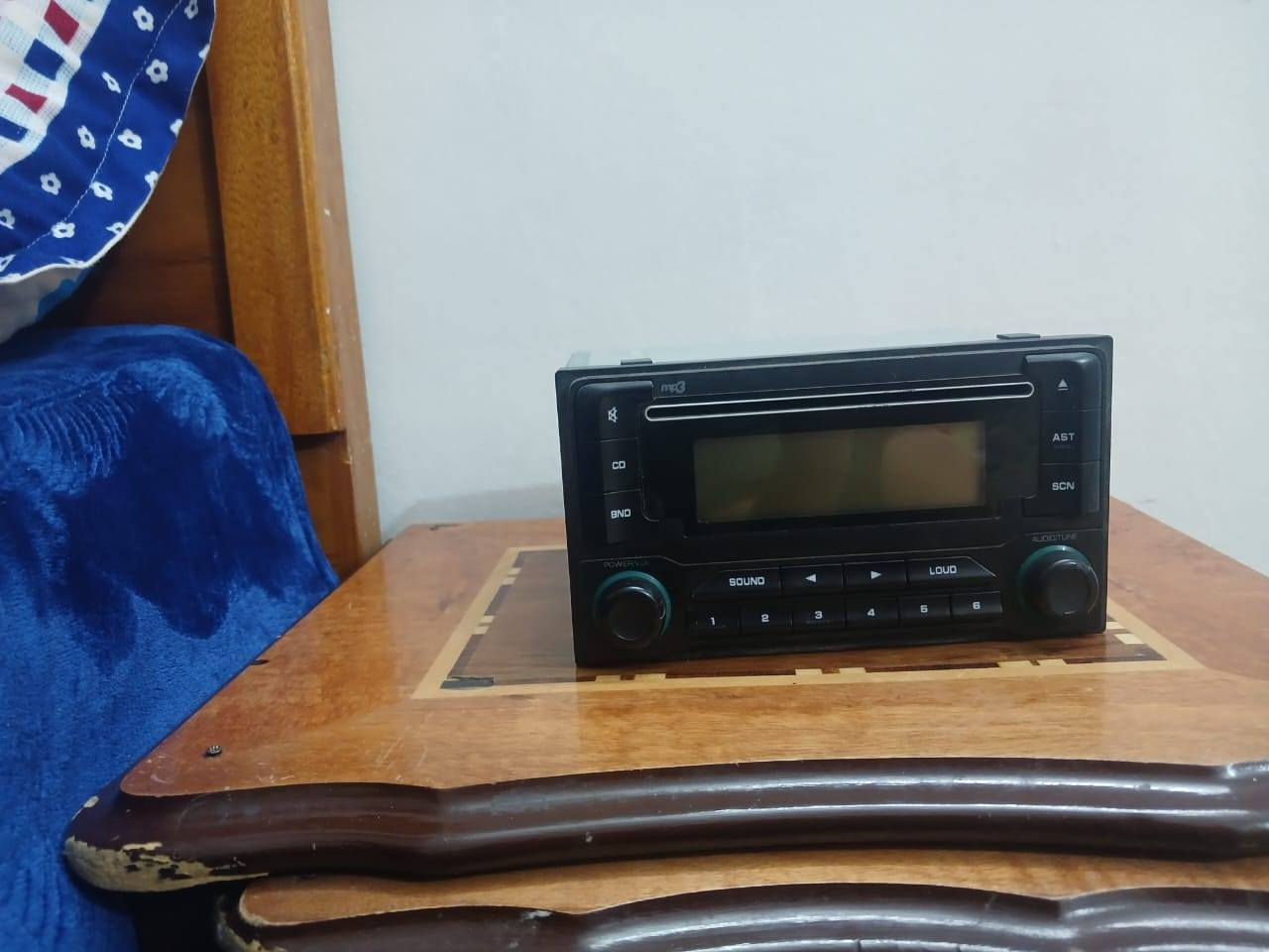 سلام عليكم مجموعه أغراض مسجل جنبي عاليه بلازما مال جنبي ساعه مال كوستر كشن مال نيسان وياه كلابي زغير يم باب سلايت وبردات مال هايسه كاملات ومال كوستر كاملات الاستفسار على رقم ***********
