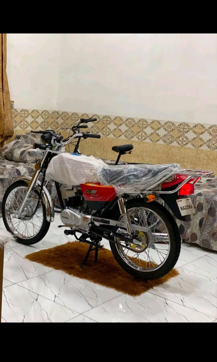 سلام عليكم شباب درجه نازوكي للبيع ماناقصه أي شي بس شغل ورح دراجه صاله 10 تيام من طالعه متوازي علئ بيعته للستفسار ***********
