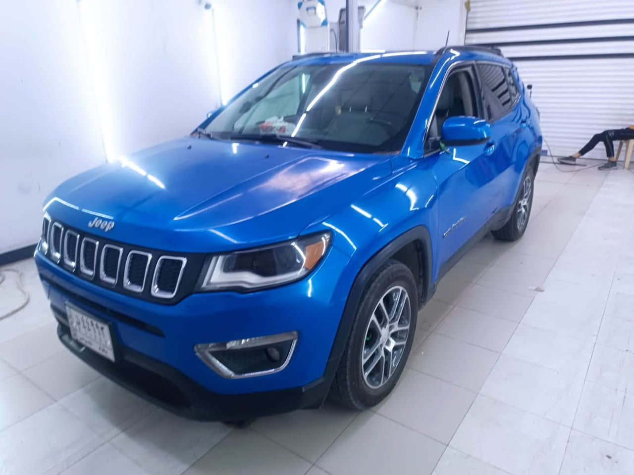 جيب كومبارس 2019فول مواصفات مبدل بنيد بي طخه ومبدل وجاملغ الايمن حداديه جديده ومكينه شرط الفحص 
بصمه السعر 135بيها مجال بسيط حق الجيه  
مكان السياره نجف ***********

