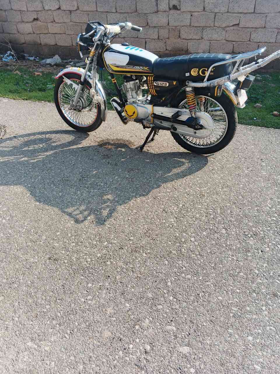 ديالى قرتبة 
السلام عليكم ماطور البيع موديل 2022محرك ما مفتوح تفاصيل خاص رقم الموبايل ***********
