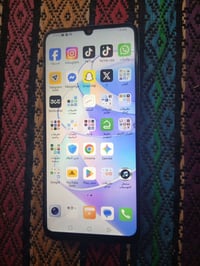 هونر x7a • ١٢٨ • شاشة تعلك