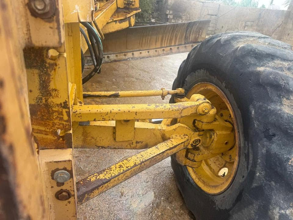 للبيع J12
موديل 94
روتر وتحيه
***********
سعر 6دفتر وبيها مجال
