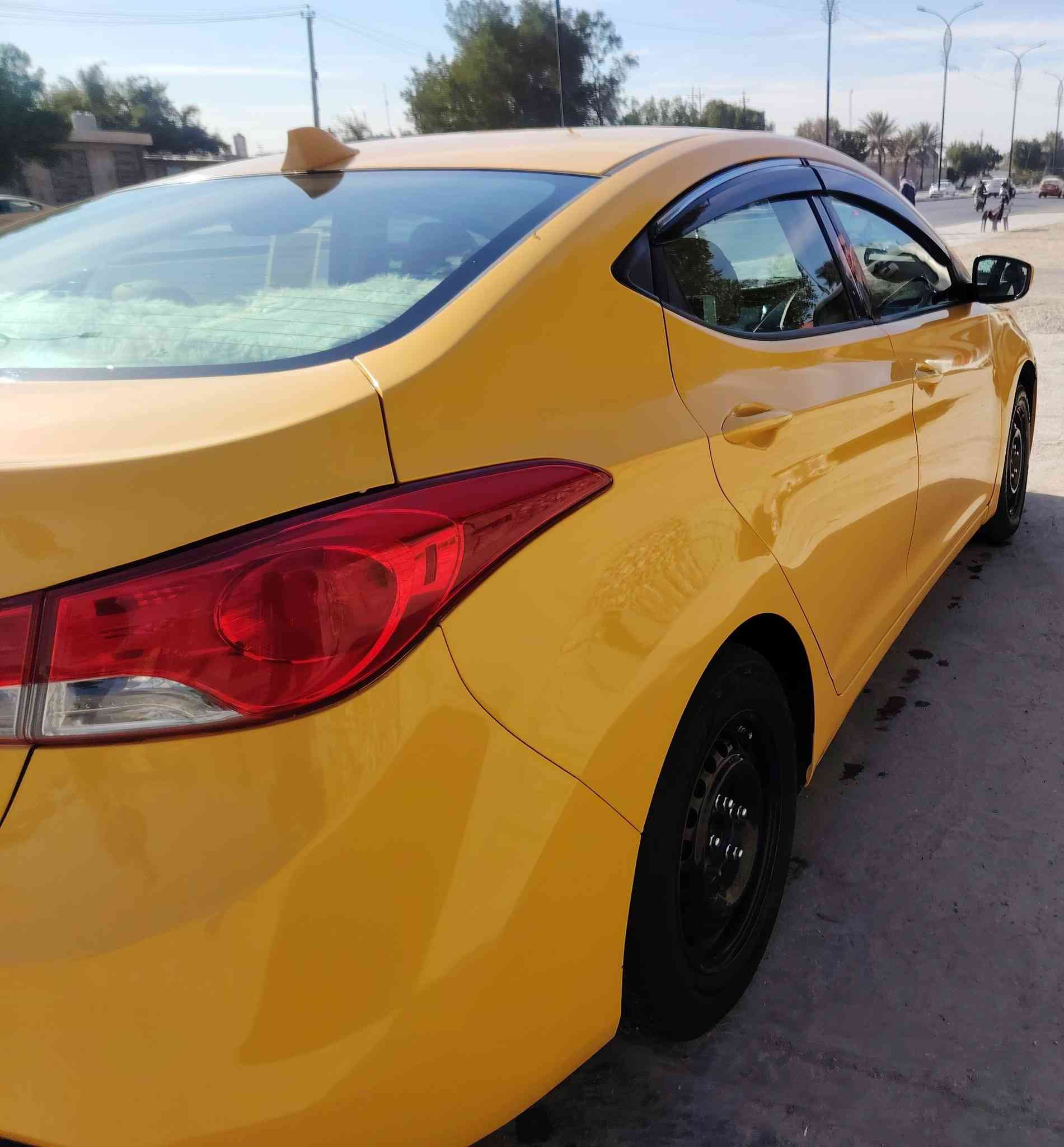 سلام عليكم النتره موديل 2013 حادثه خشم بنيد بدون دواخل مكينه وكير خير من الله تبريد ثلج ❄️ صدر جديد تحكم قياده كامره شاشه غرفته نضيفه سياره حلوه سعر 95 مكان بغداد ***********
