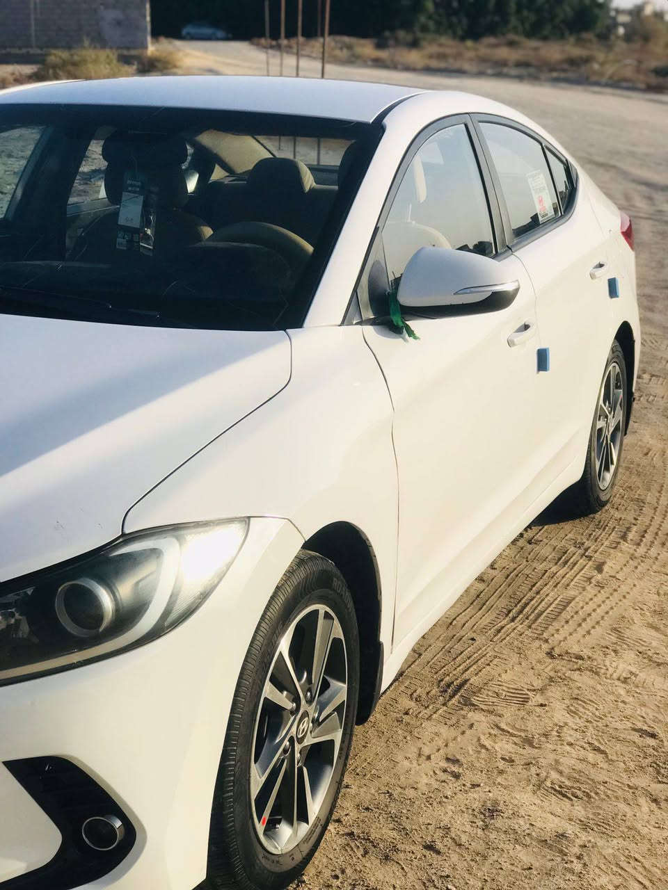 السلام عليكم النترا ٢٠١٧ خليجي سياره جديده  ماشيه ١٤٦ الف استخدام شخصي مكفوله من الضربه والتبديل والفتح عدا رشات صبغ فقط من دون حادث قوي محرك وكير وحداديه وتبريد جاهزه ماعايزه برغي رقم ذي قار سنويه لل٢٨ مكانه الناصريه مركز السعر ١١٥ للاستفسار 
***********
*********** ناصرية, ذي قار
