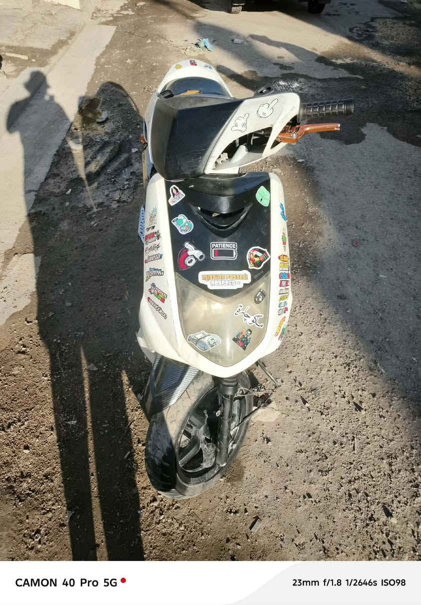 سلام عليكم شباب سكنس نثيه ١١٠ دراجه تجفيت جديد بوشه وبستم 58 ونص +ولفات + زنجيل + تاير خلفي جديد +كابريتر جديد وبيه يدات بريك رياضي سلف رياضي دبلات رياضي صالنصه رياضي كلجات رياضي + جاملغ فايبر شغاله نكره سلف بس بيه عطل خفيف من تمشي بيه تضرب بستم بس هاي سعر 400 وبيه مجال قليل مكان الشعب الجمعيات معلومه دراجه نكره سلف بس بيع كوم حديد ***********
