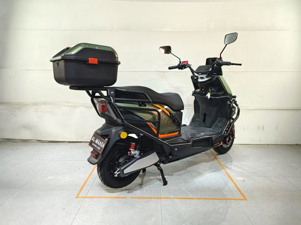 وصل وصل وصل
التانك بعد انتظار طويل
متوفر جمله ومفرد
***********
